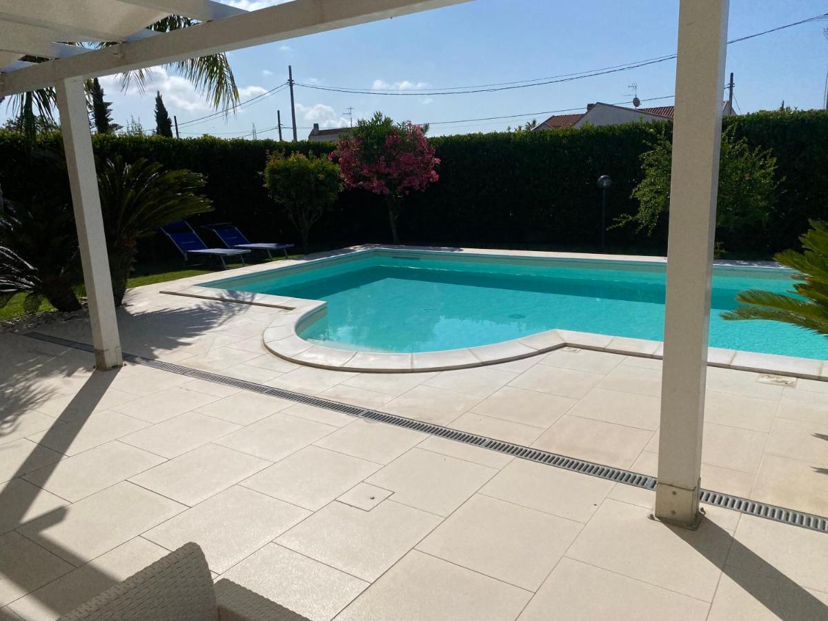 Alloggio Turistico Villa Camelia Lavinio Anzio Eksteriør billede