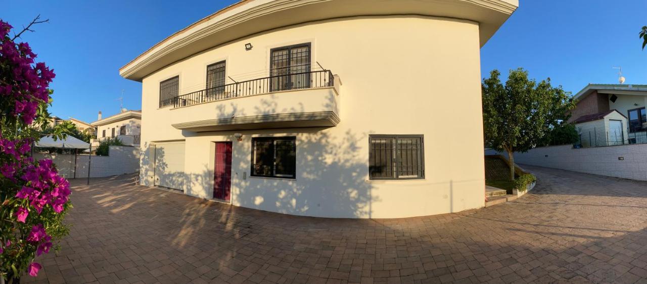 Alloggio Turistico Villa Camelia Lavinio Anzio Eksteriør billede